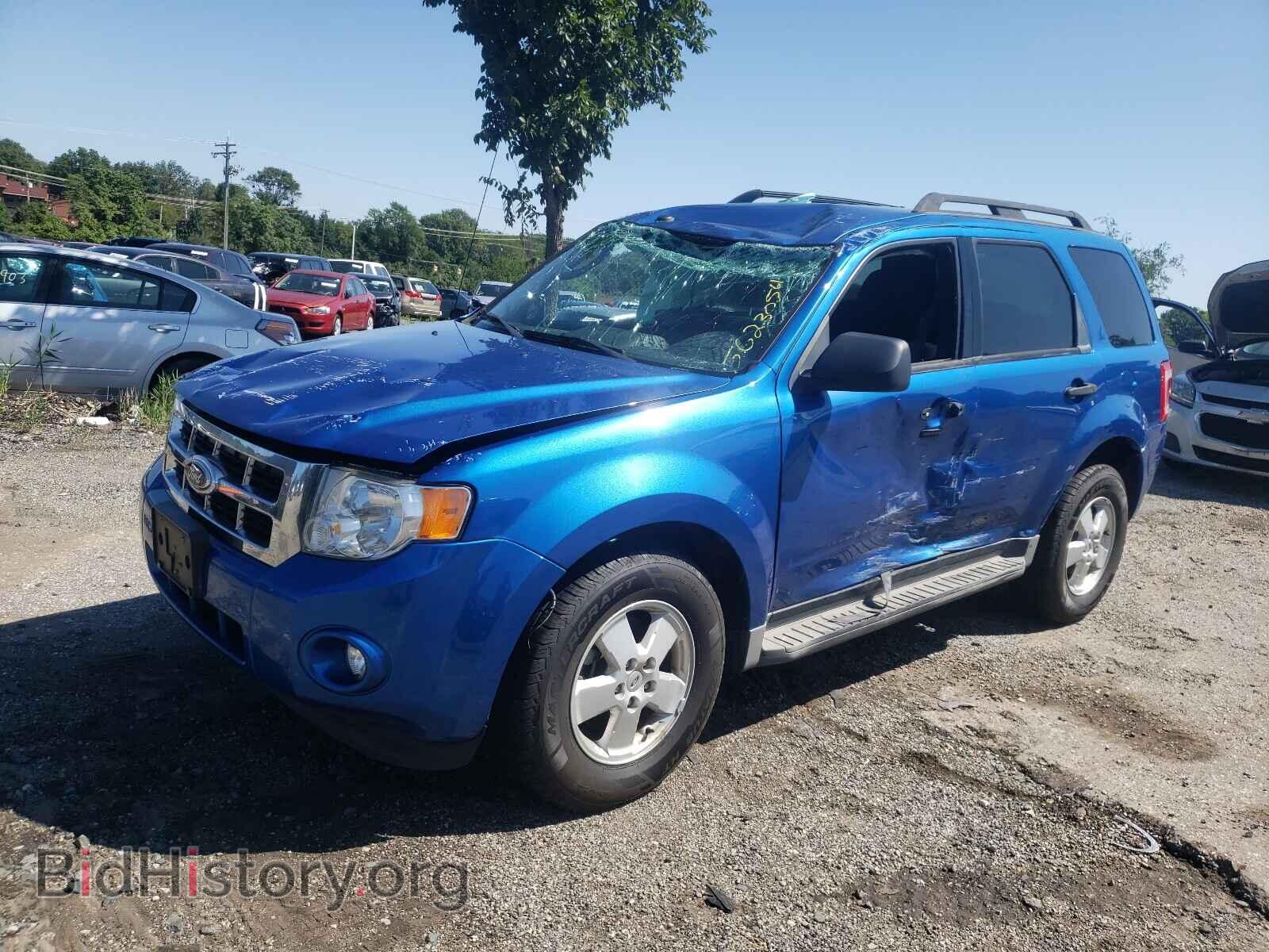 2011 FORD ESCAPE - VIN: 1FMCU0DG4BKB63875 - Фото 2
