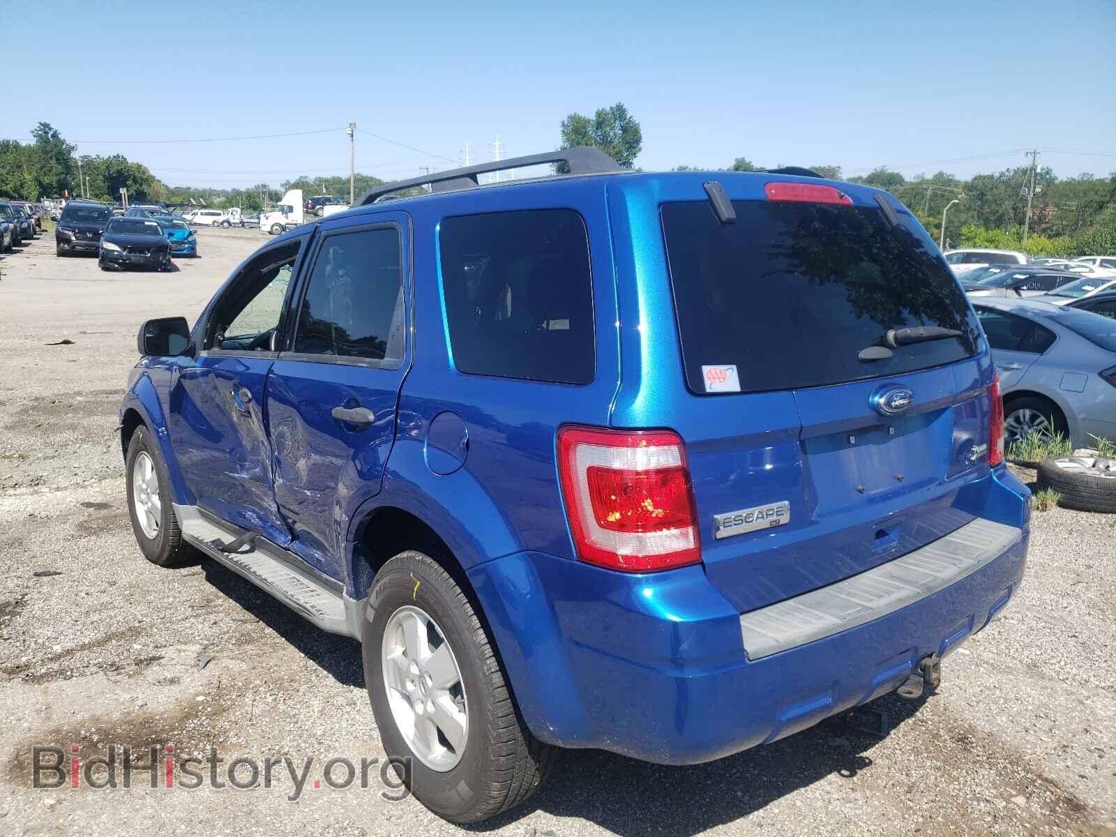 2011 FORD ESCAPE - VIN: 1FMCU0DG4BKB63875 - Фото 3