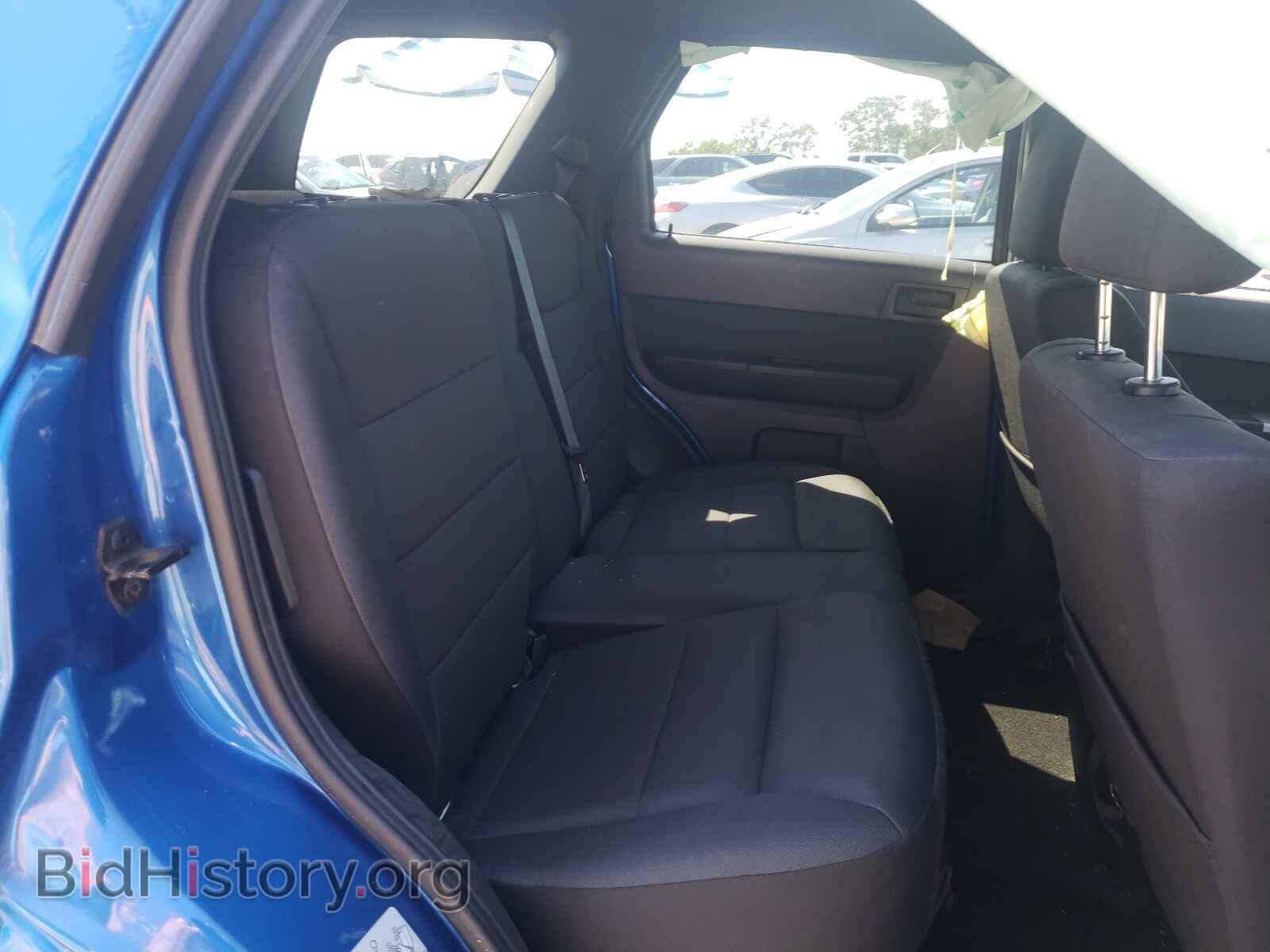 2011 FORD ESCAPE - VIN: 1FMCU0DG4BKB63875 - Фото 6
