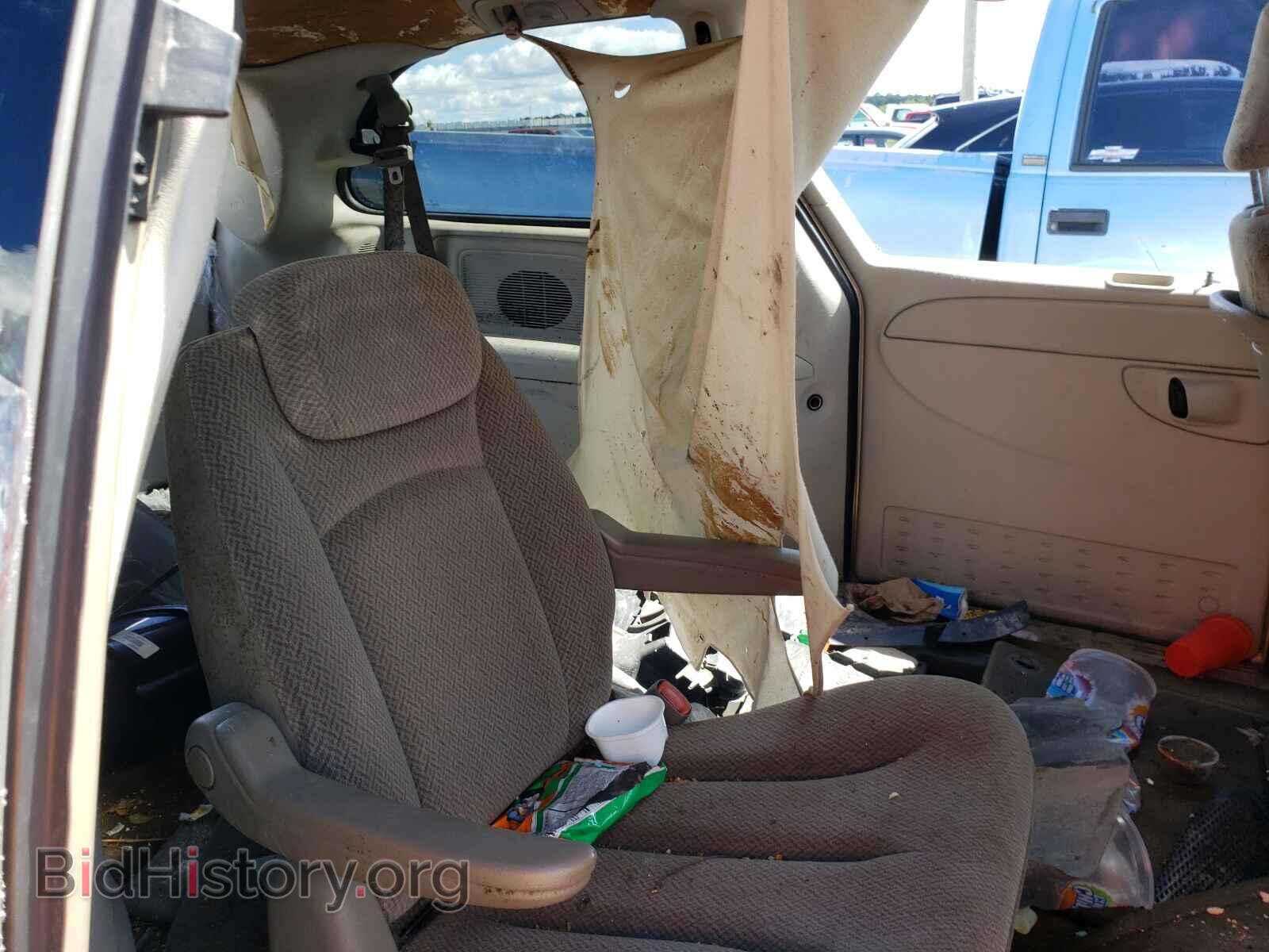 2006 CHRYSLER MINIVAN - VIN: 2A4GP54L66R821267 - Фото 6