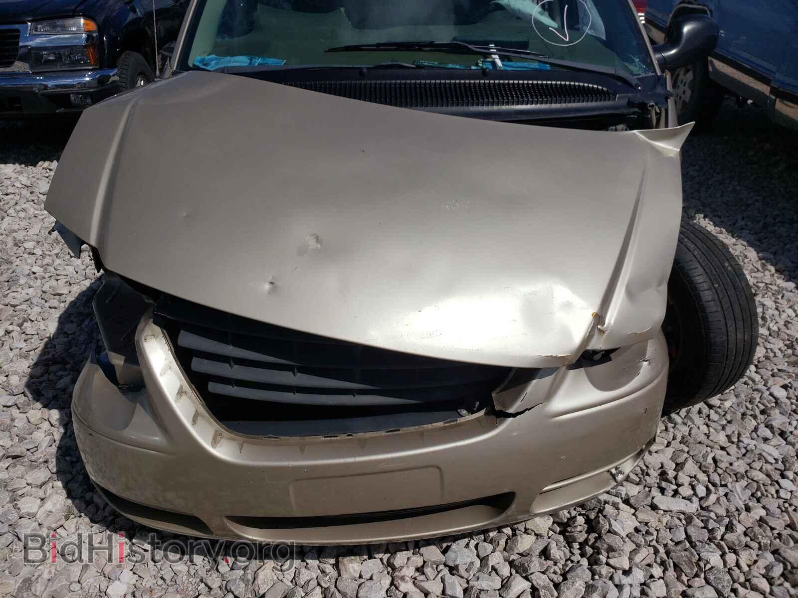 2006 CHRYSLER MINIVAN - VIN: 2A4GP54L66R821267 - Фото 7