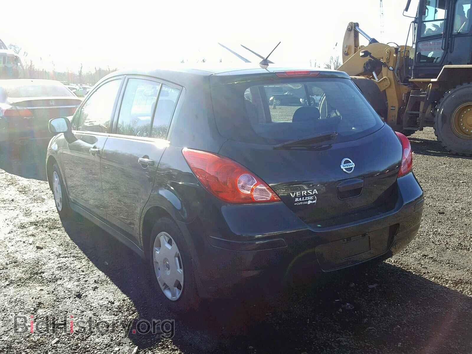 2009 NISSAN VERSA - VIN: 3N1BC13E99L389043 - Фото 3