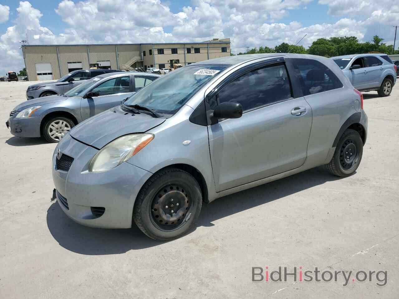 Фотография JTDJT923375070838 - TOYOTA YARIS 2007