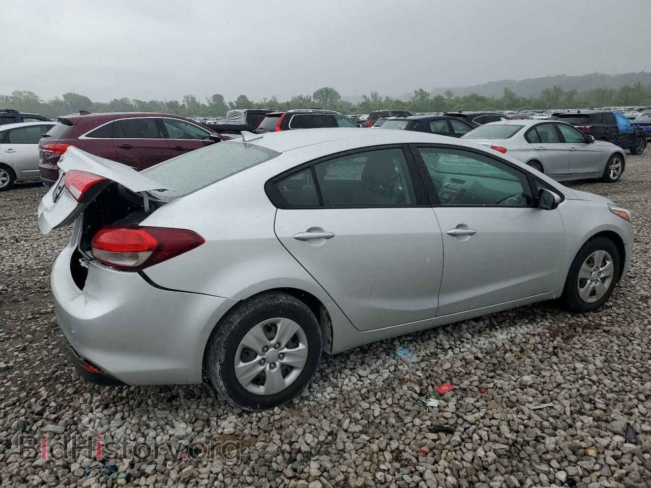 2018 KIA FORTE - VIN: 3KPFK4A75JE238426 - Фото 3