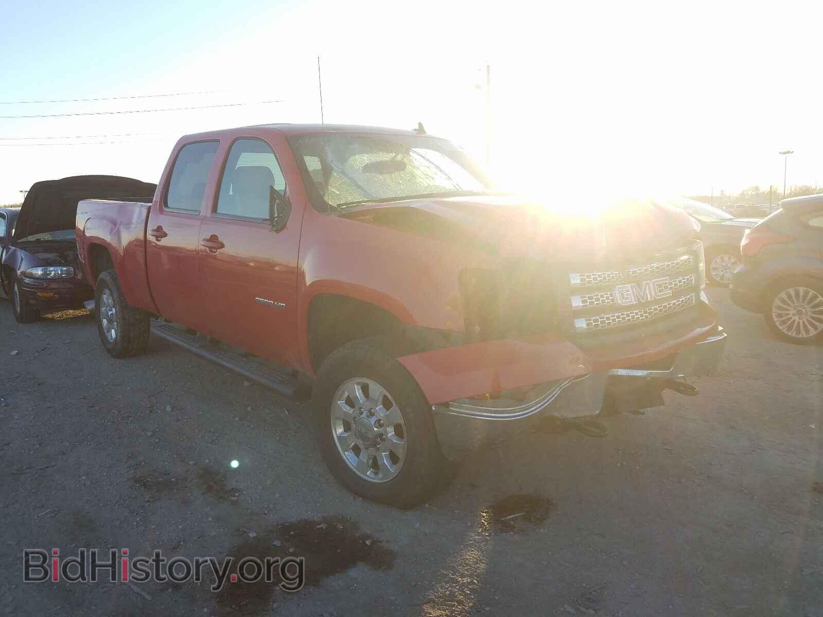 Фотография 1GT121C87CF185056 - GMC SIERRA 2012