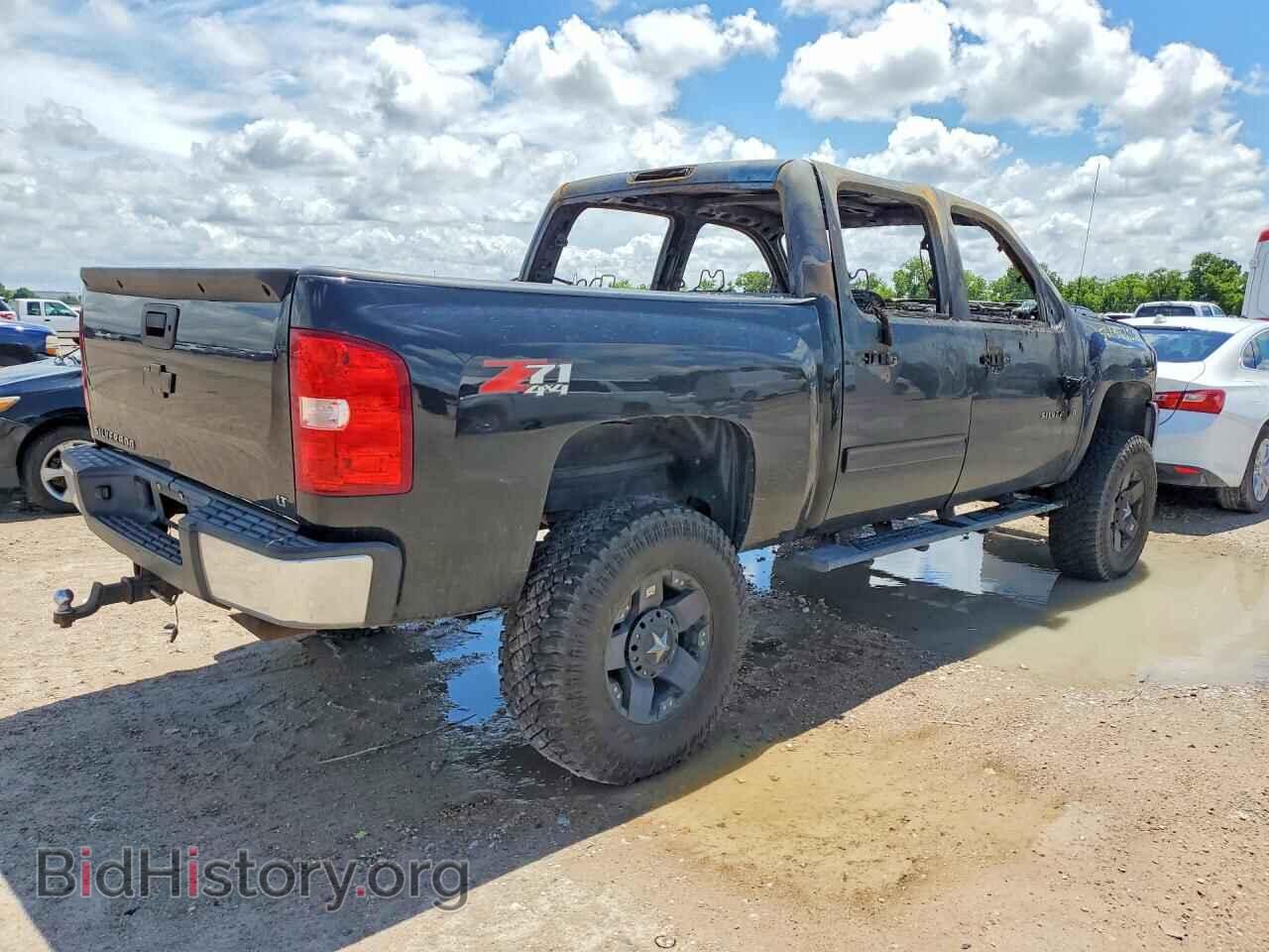 2011 CHEVROLET SILVERADO - VIN: 3GCPKSE32BG361574 - Фото 3