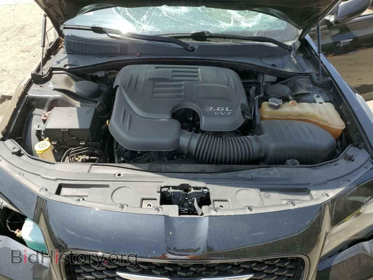 2015 CHRYSLER 300 - VIN: 2C3CCABG5FH786732 - Фото 11