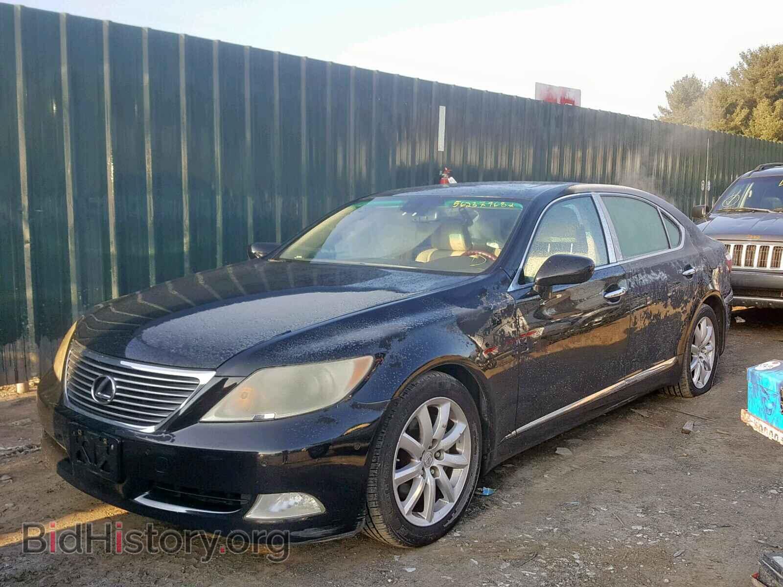 2007 LEXUS LS460 - VIN: JTHGL46F575001066 - Photo 2