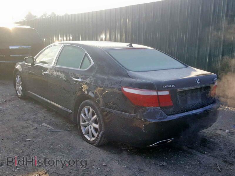 2007 Lexus LS460 (VIN JTHGL46F575001066) — фото 3 из 10