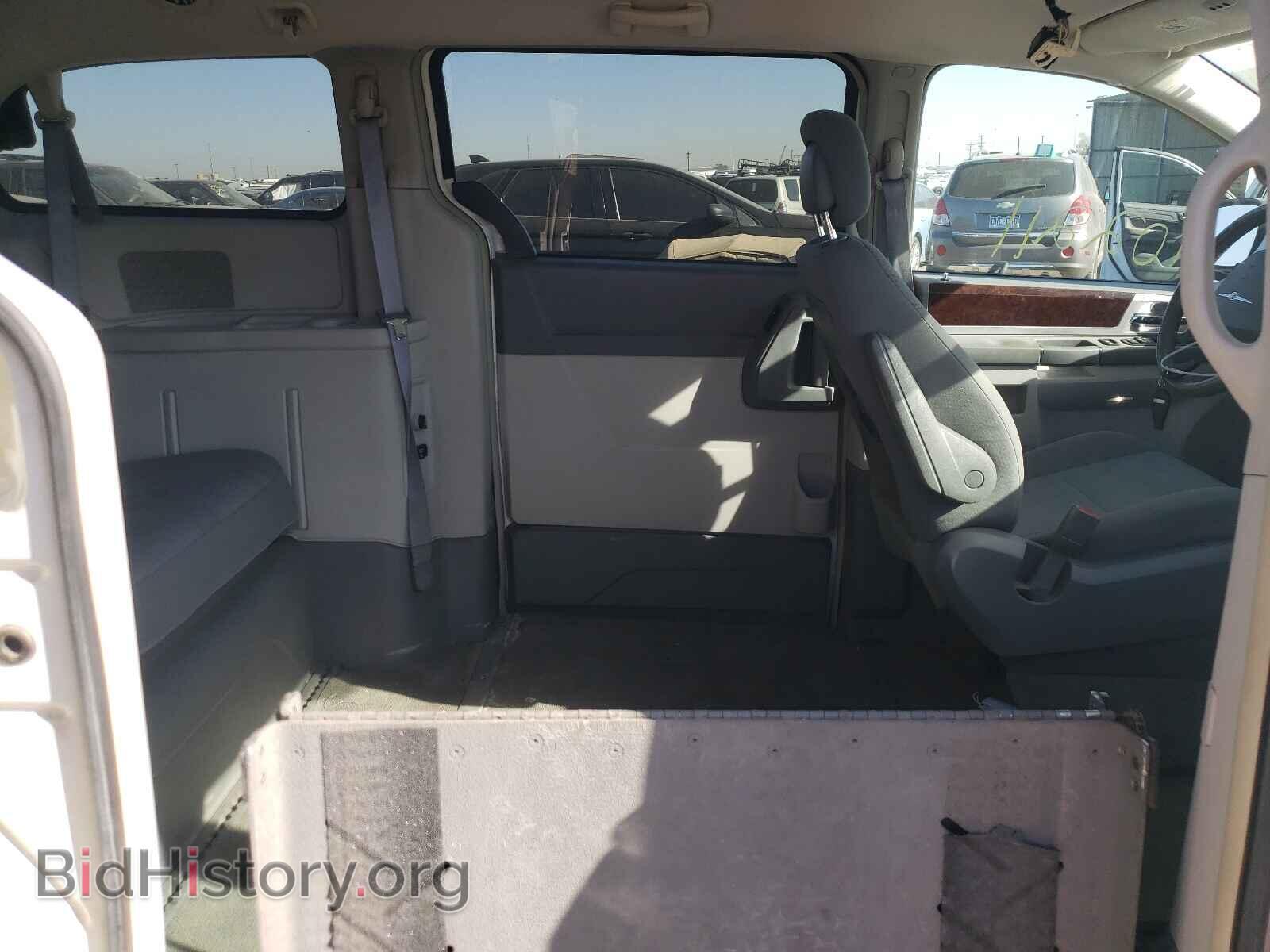 2010 CHRYSLER MINIVAN - VIN: 2A4RR5D11AR278162 - Фото 6