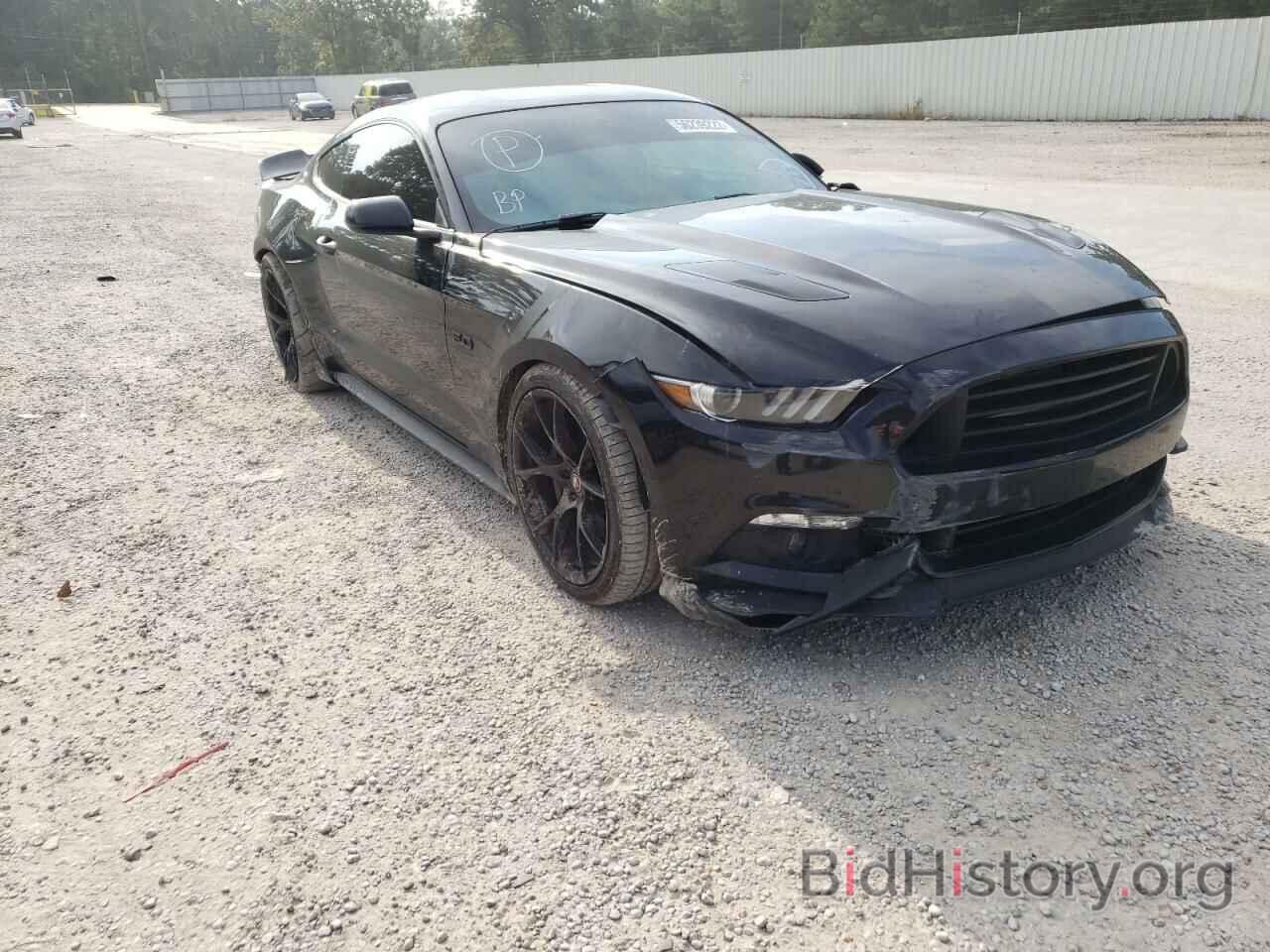 Photo 1FA6P8CF4H5244629 - FORD MUSTANG 2017