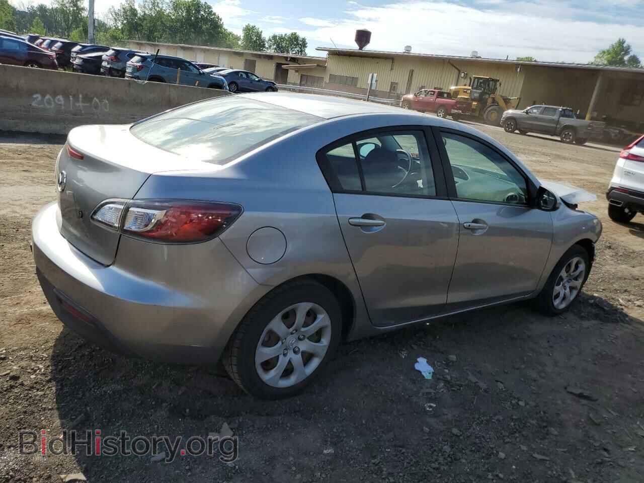 2011 MAZDA 3 - VIN: JM1BL1UG8B1472196 - Фото 3