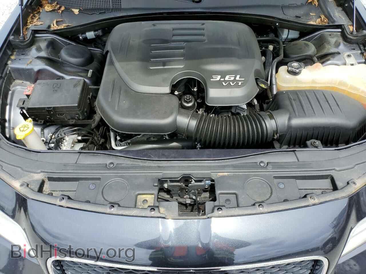 2016 CHRYSLER 300 - VIN: 2C3CCAAG7GH343727 - Фото 11