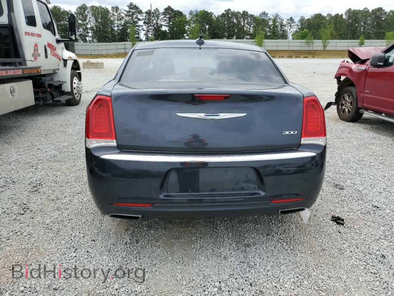 2016 CHRYSLER 300 - VIN: 2C3CCAAG7GH343727 - Фото 6