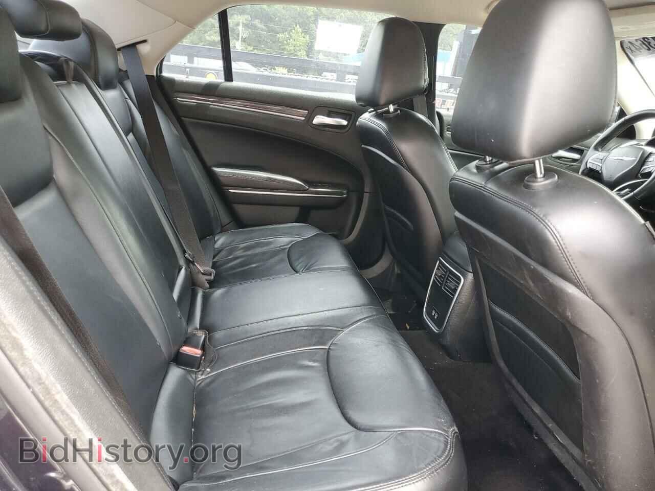 2016 CHRYSLER 300 - VIN: 2C3CCAAG7GH343727 - Фото 10