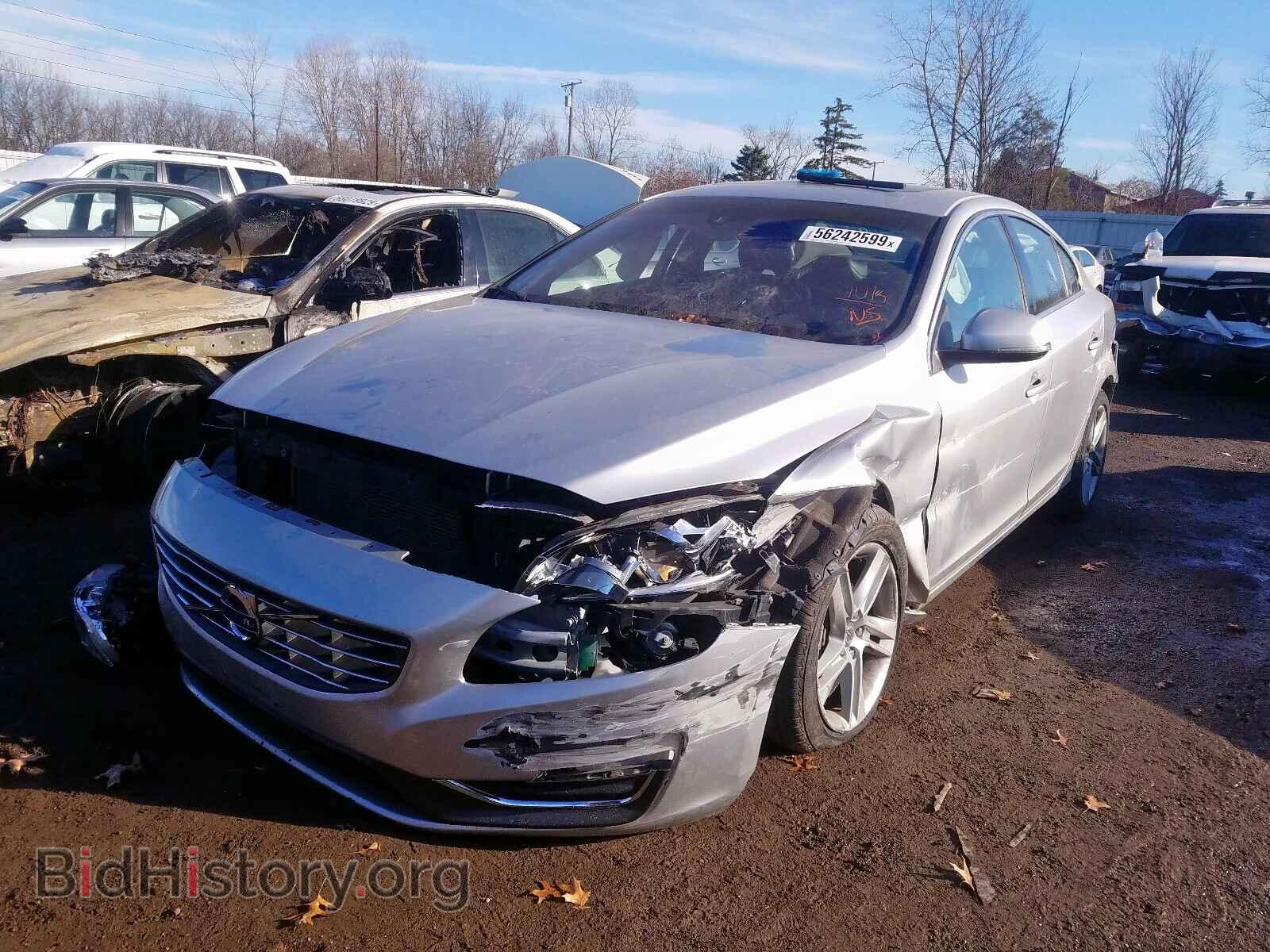 2014 VOLVO S60 - VIN: YV1612FS4E2294715 - Фото 2