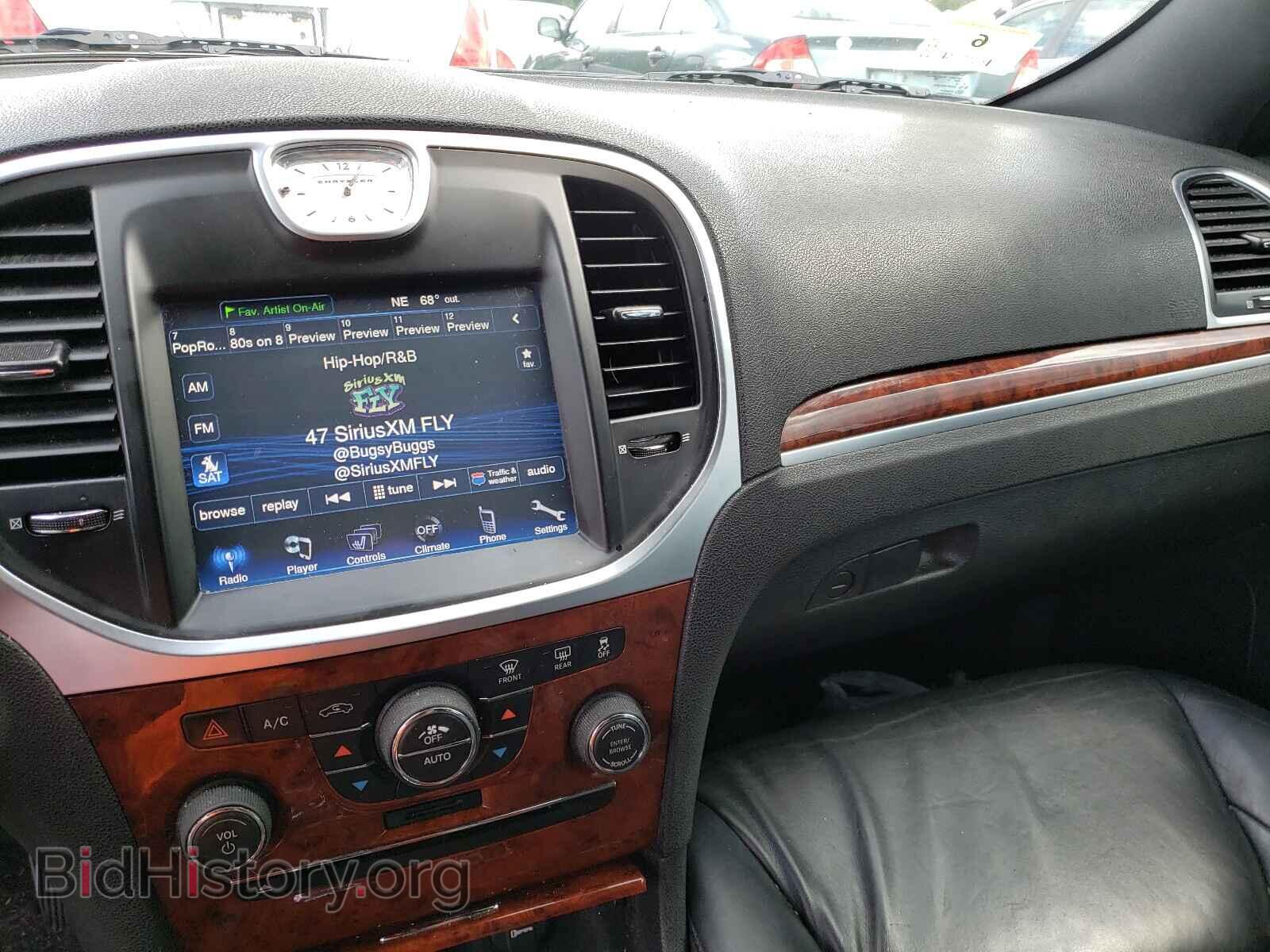 2012 CHRYSLER 300 - VIN: 2C3CCACG1CH245283 - Photo 9