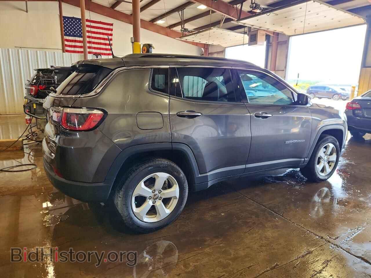 2019 JEEP COMPASS - VIN: 3C4NJDBB4KT592758 - Фото 3
