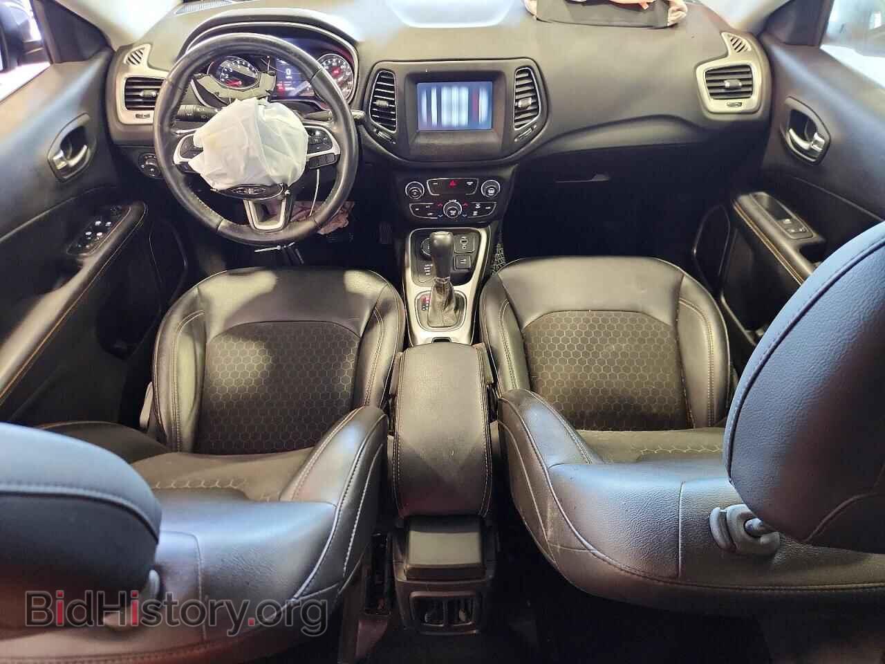 2019 JEEP COMPASS - VIN: 3C4NJDBB4KT592758 - Фото 8