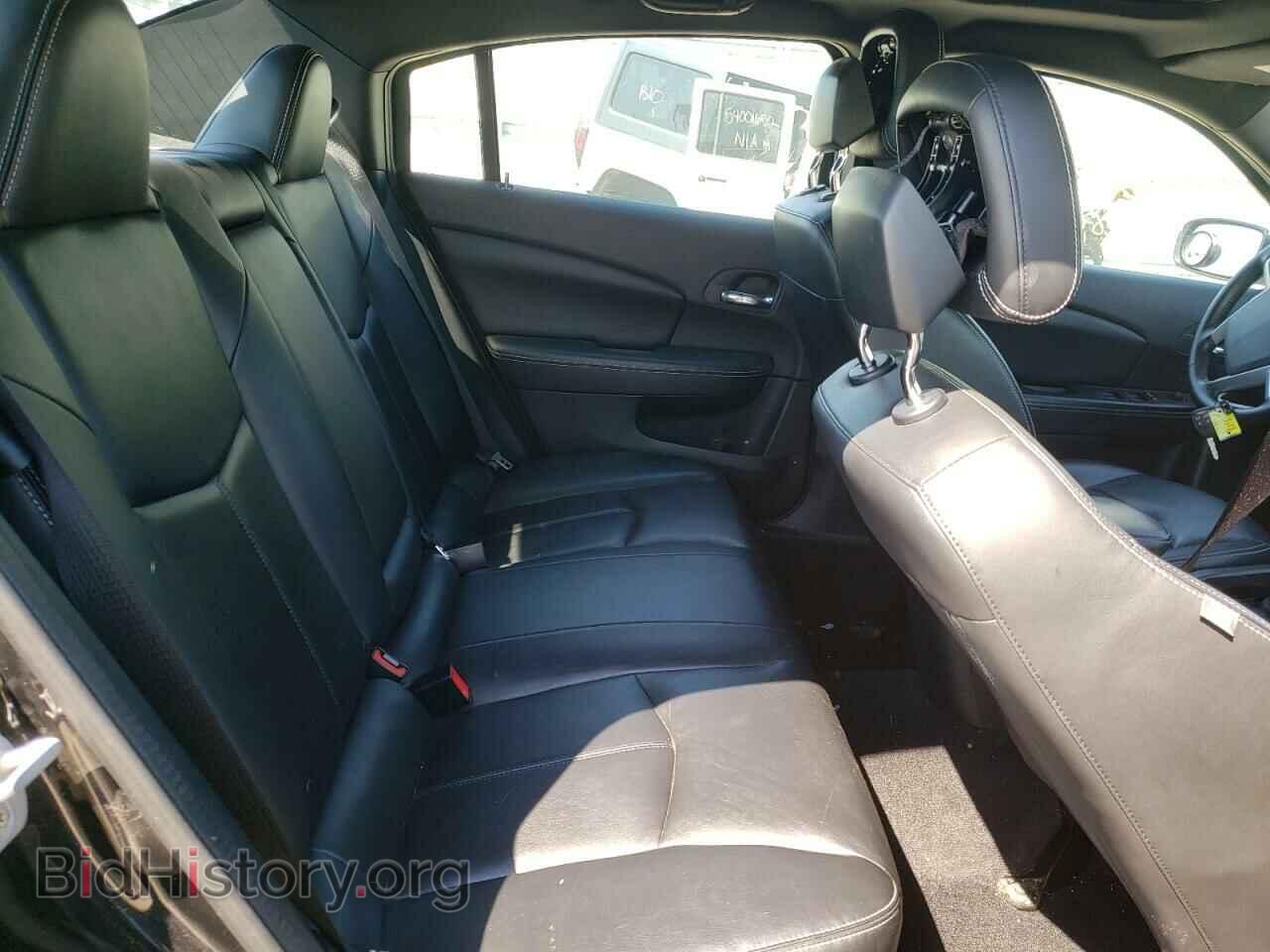 2011 CHRYSLER 200 - VIN: 1C3BC2FB8BN581830 - Фото 6