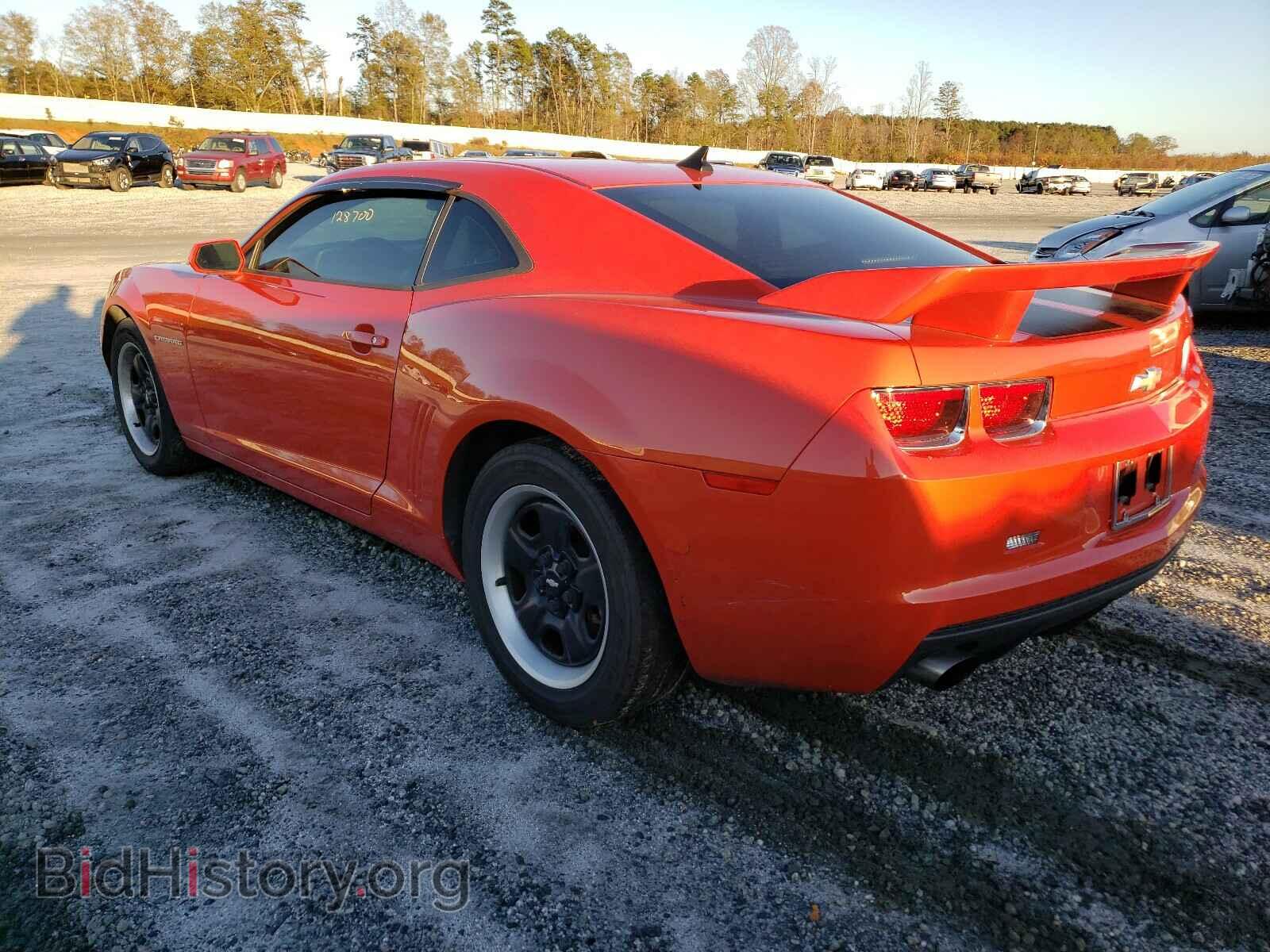 2013 CHEVROLET CAMARO - VIN: 2G1FA1E36D9175440 - Фото 2