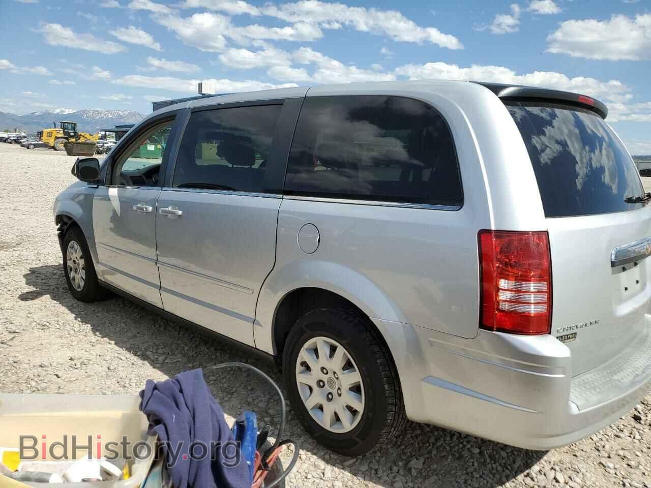 2009 CHRYSLER MINIVAN - VIN: 2A8HR44E99R656442 - Фото 2