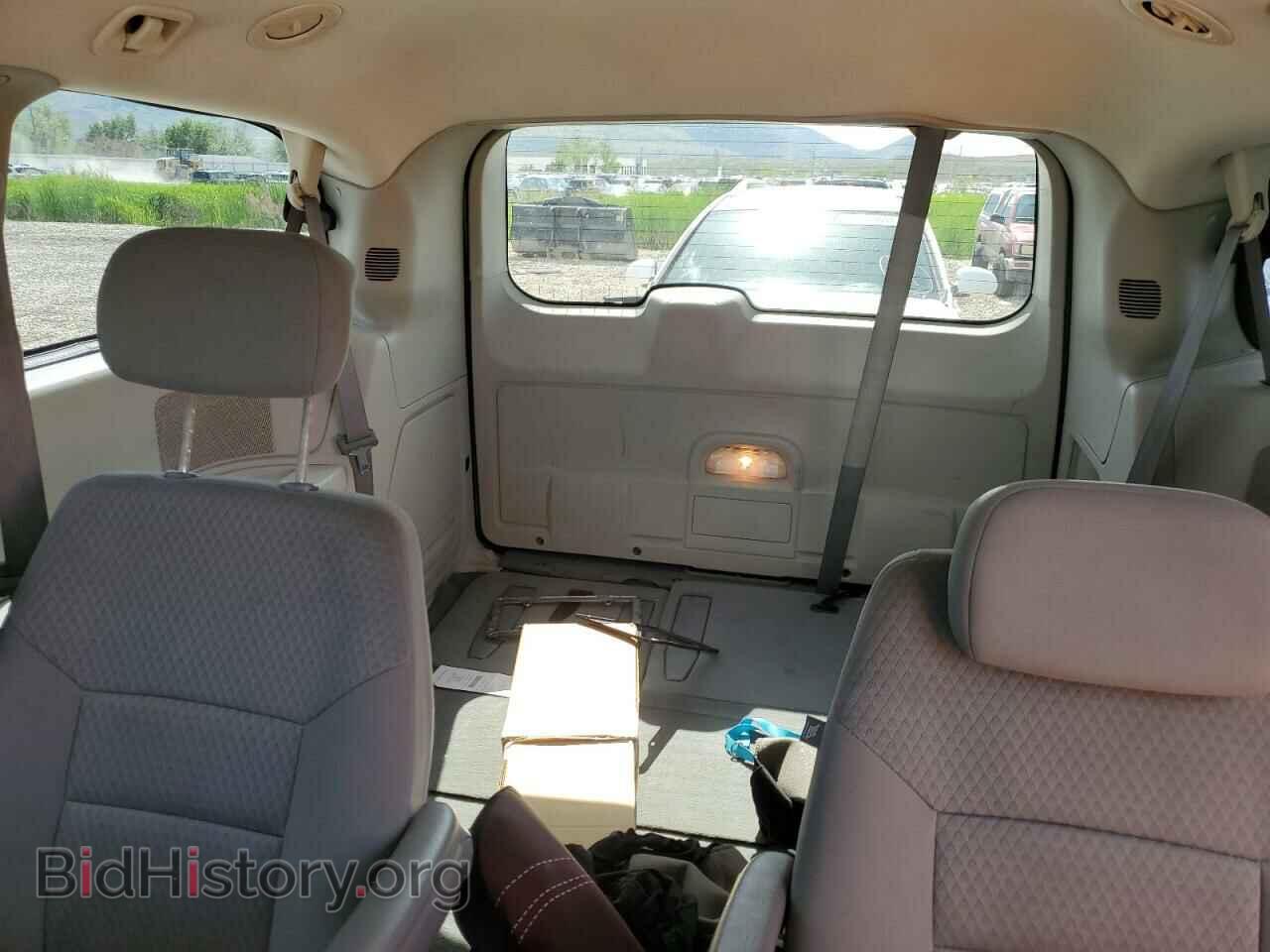 2009 CHRYSLER MINIVAN - VIN: 2A8HR44E99R656442 - Фото 10