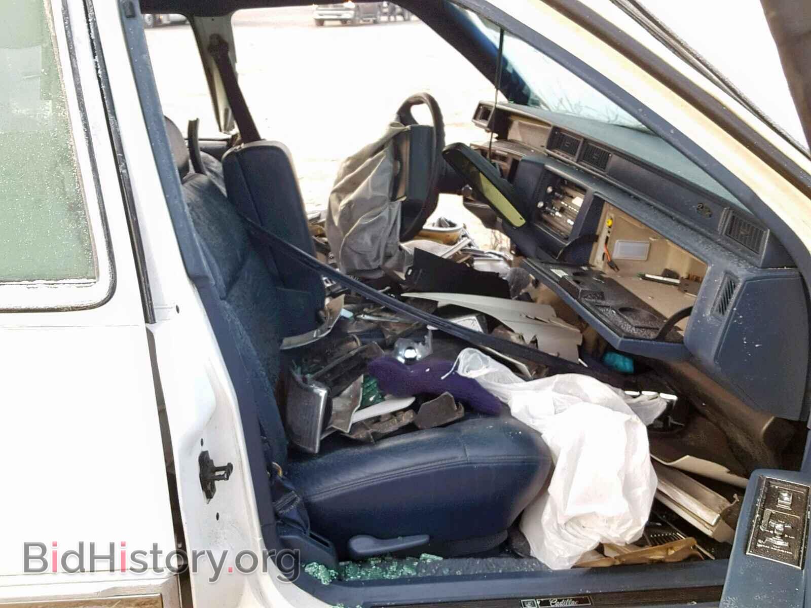 1992 CADILLAC DEVILLE - VIN: 1G6CD538ZN4323674 - Photo 5