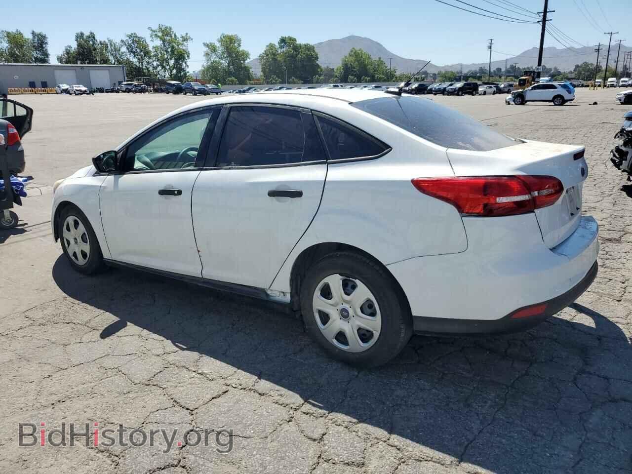 2016 FORD FOCUS - VIN: 1FADP3E24GL320719 - Фото 2