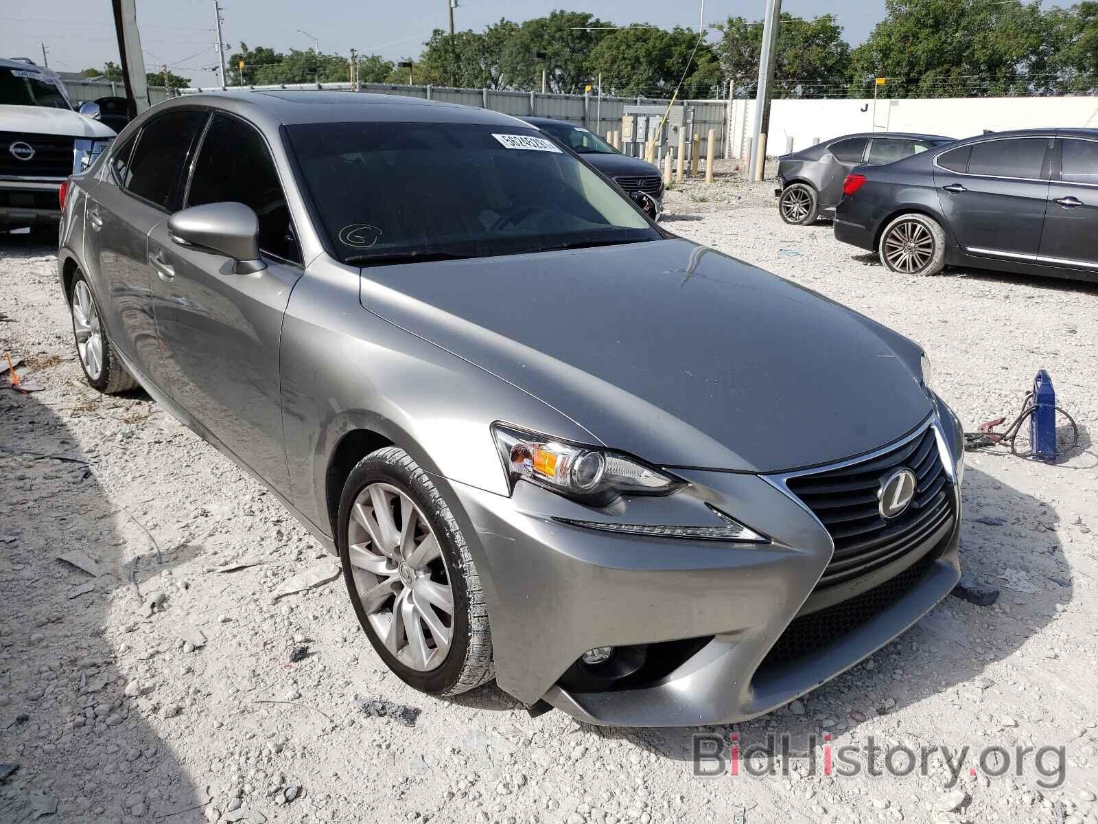 Photo JTHBA1D26G5022930 - LEXUS IS 2016