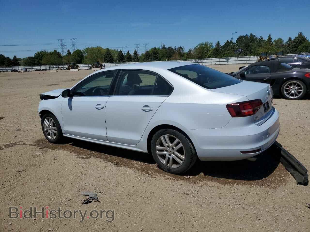 2017 VOLKSWAGEN JETTA - VIN: 3VW2B7AJ4HM337439 - Фото 2