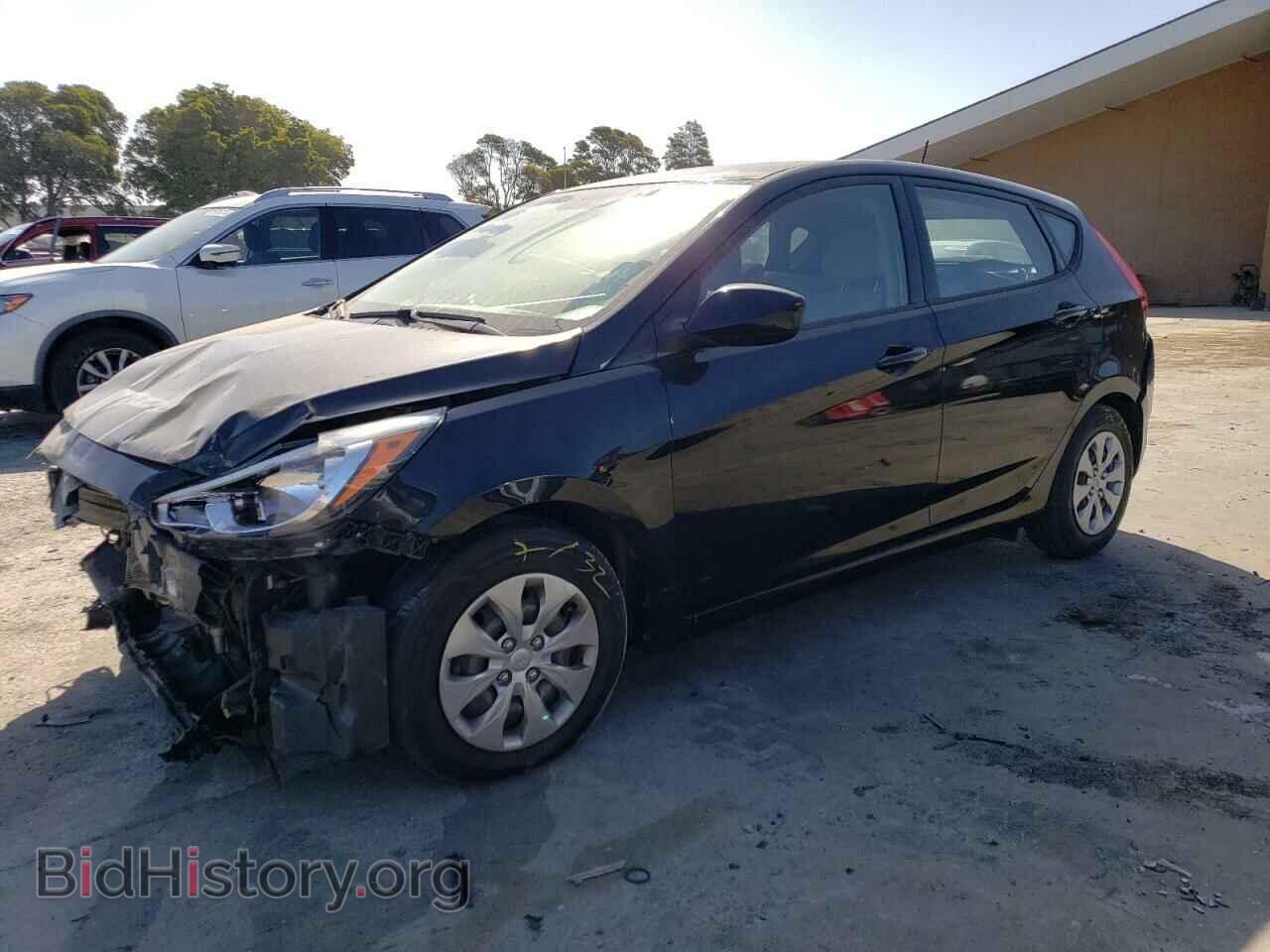 Photo KMHCT5AE2HU313952 - HYUNDAI ACCENT 2017