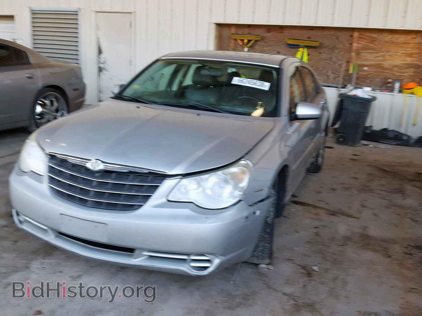 2010 CHRYSLER SEBRING - VIN: 1C3CC5FD9AN168109 - Photo 2