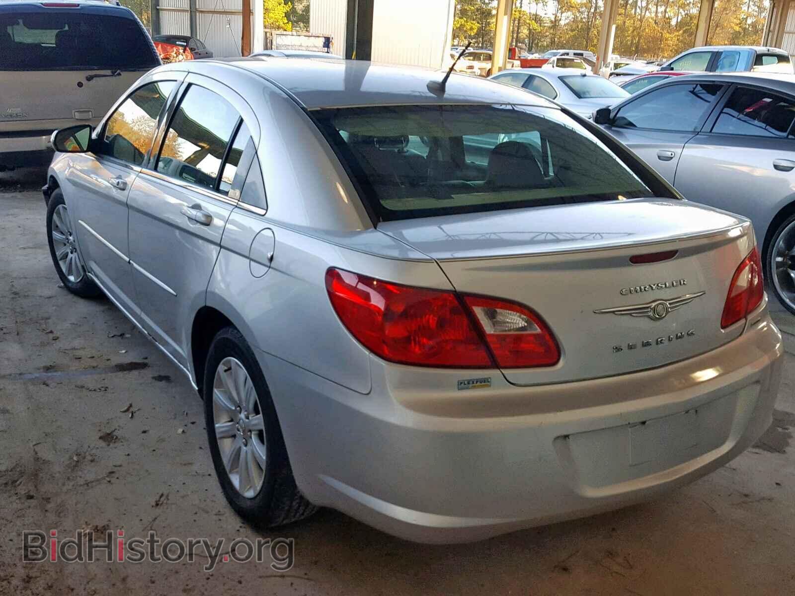2010 CHRYSLER SEBRING - VIN: 1C3CC5FD9AN168109 - Photo 3