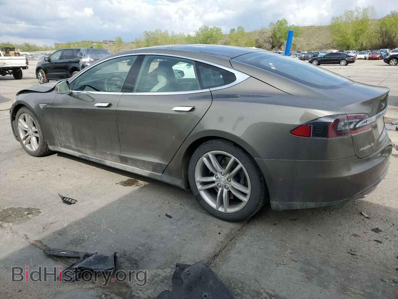 2015 TESLA MODEL S - VIN: 5YJSA1S21FF086066 - Photo 2