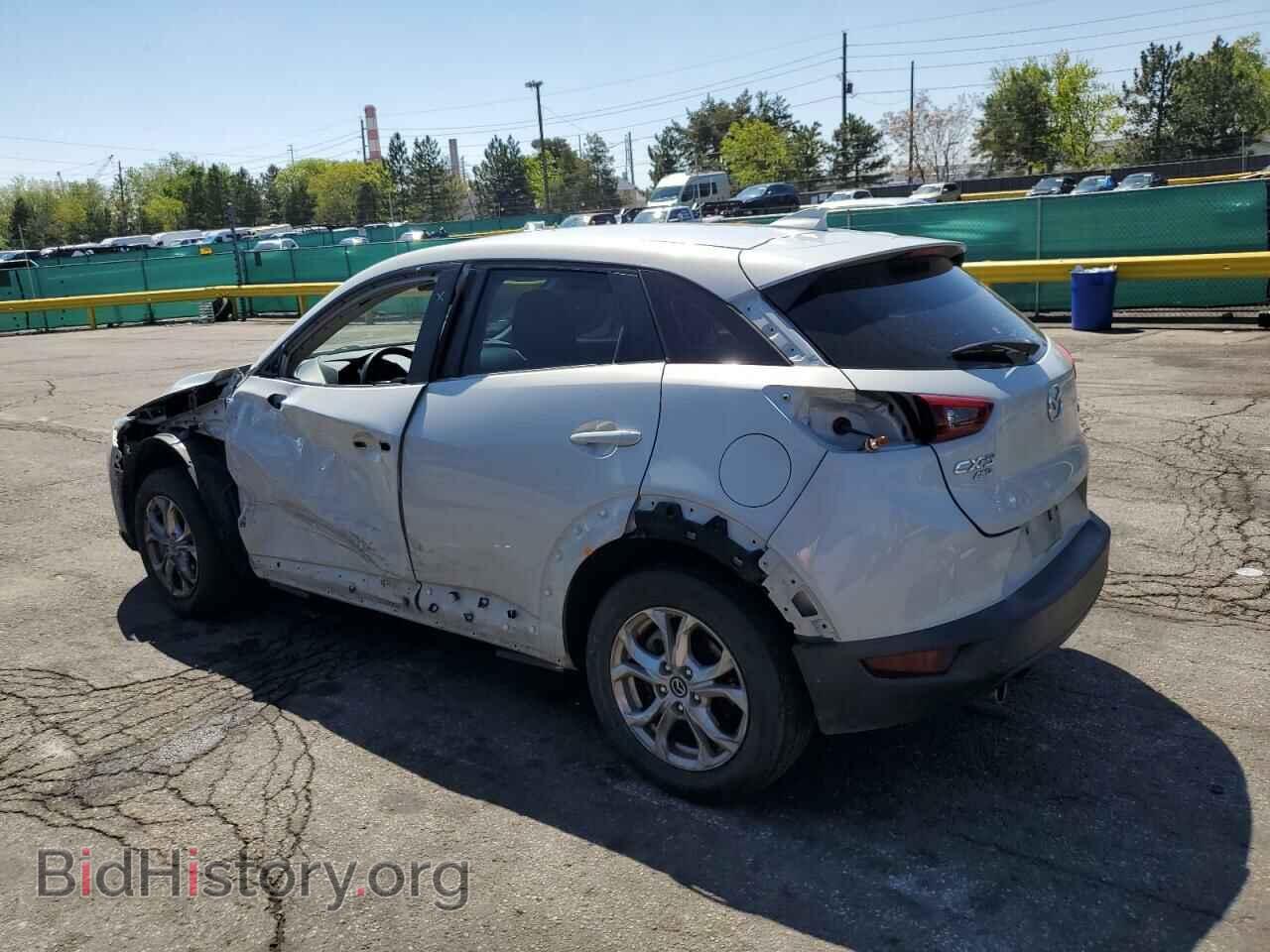 2018 MAZDA CX-3 - VIN: JM1DKFB74J0328404 - Фото 2