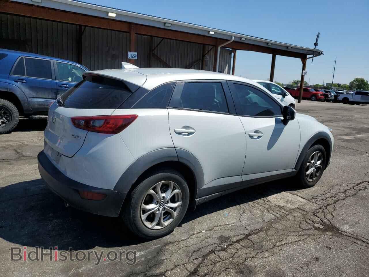 2018 MAZDA CX-3 - VIN: JM1DKFB74J0328404 - Фото 3