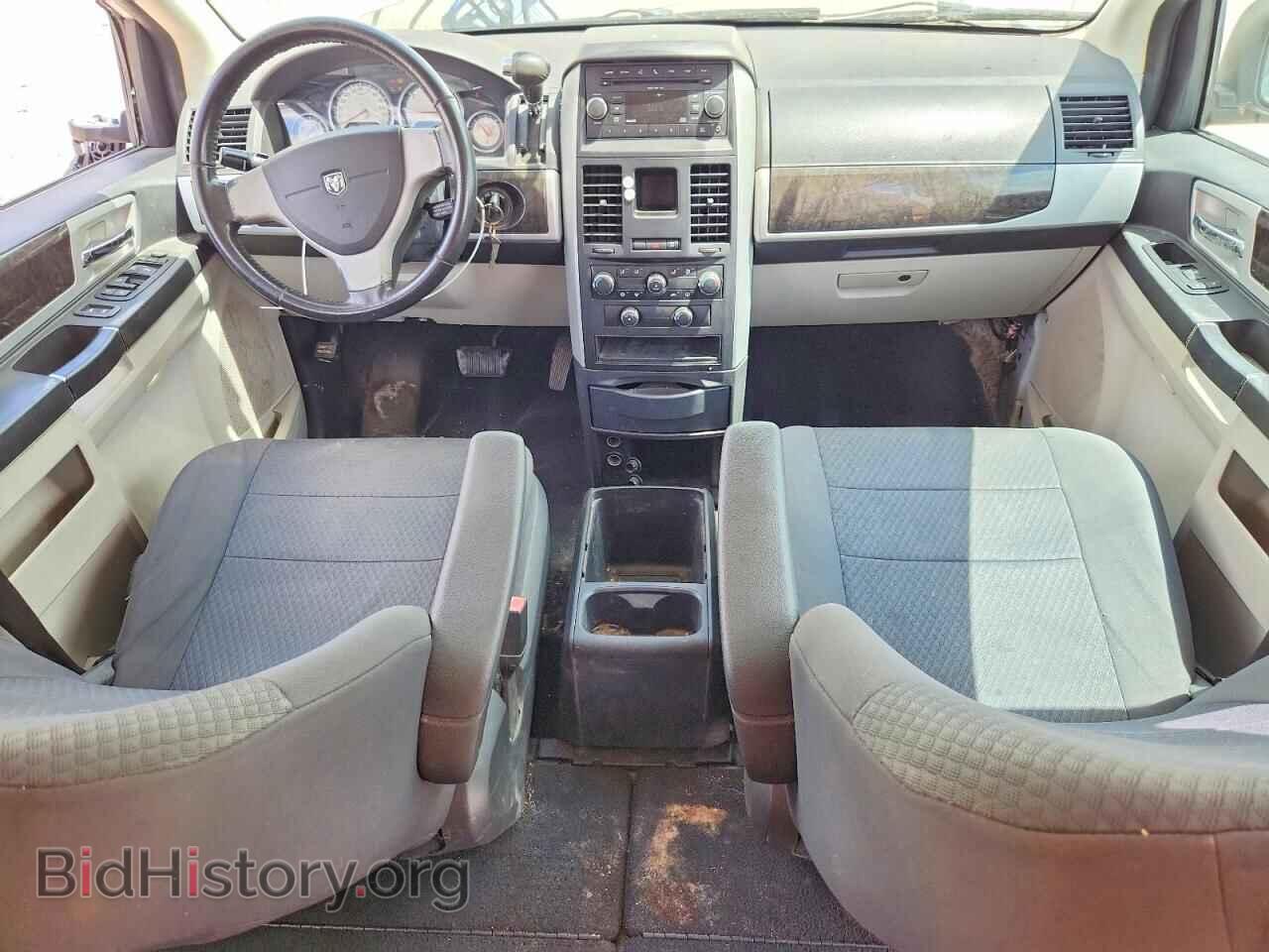 2010 DODGE CARAVAN - VIN: 2D4RN5D1XAR251305 - Фото 8