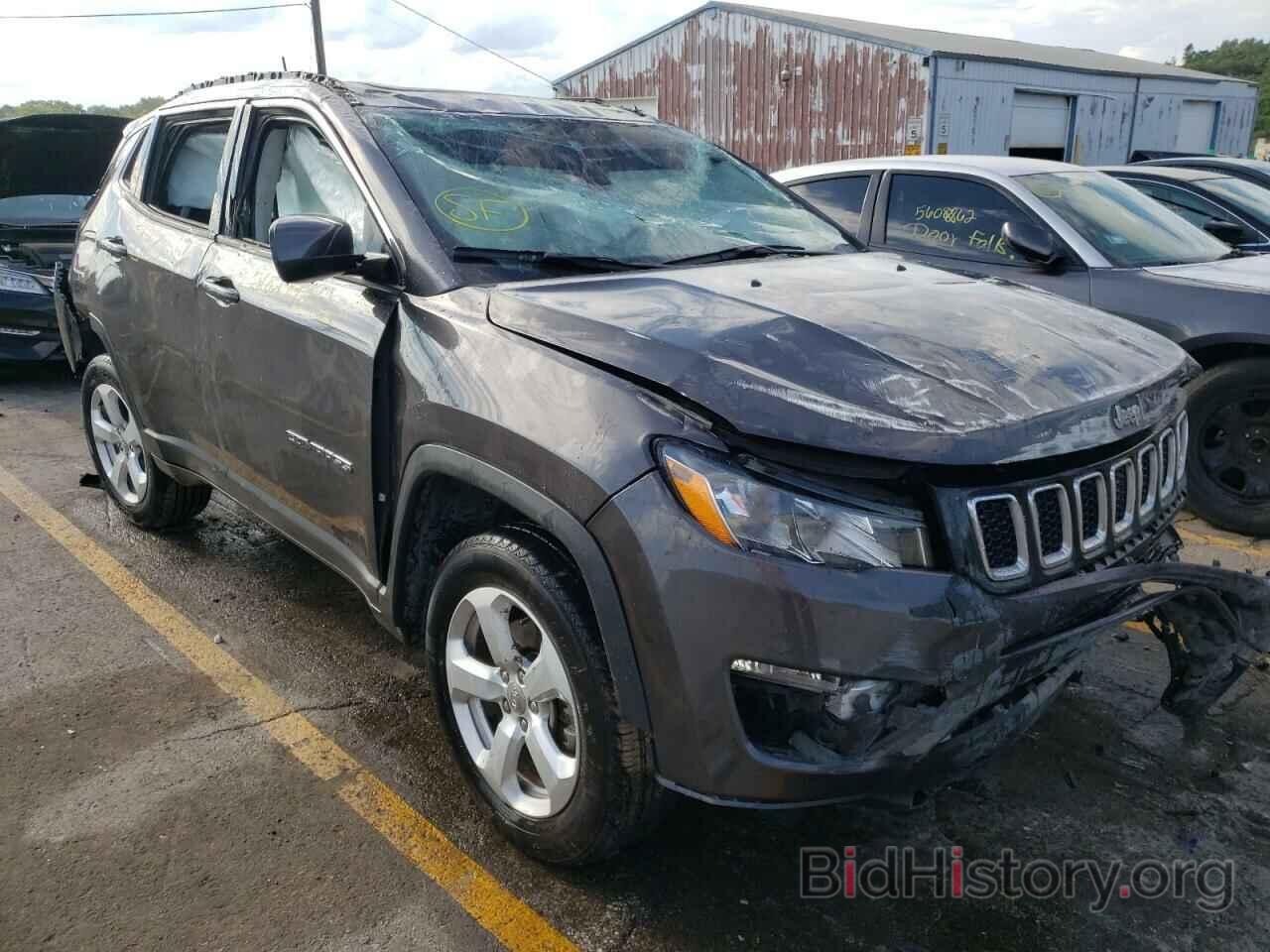 Photo 3C4NJDBB1HT660815 - JEEP COMPASS 2017