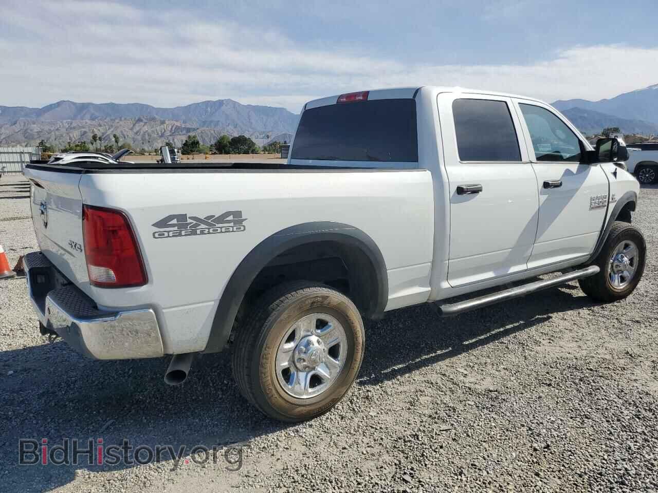 2018 RAM All Models - VIN: 3C6UR5CL1JG419487 - Фото 3