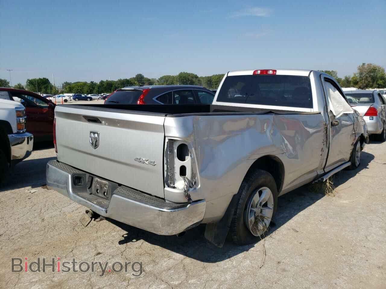2016 RAM 1500 - VIN: 3C6JR7DG9GG262896 - Фото 4
