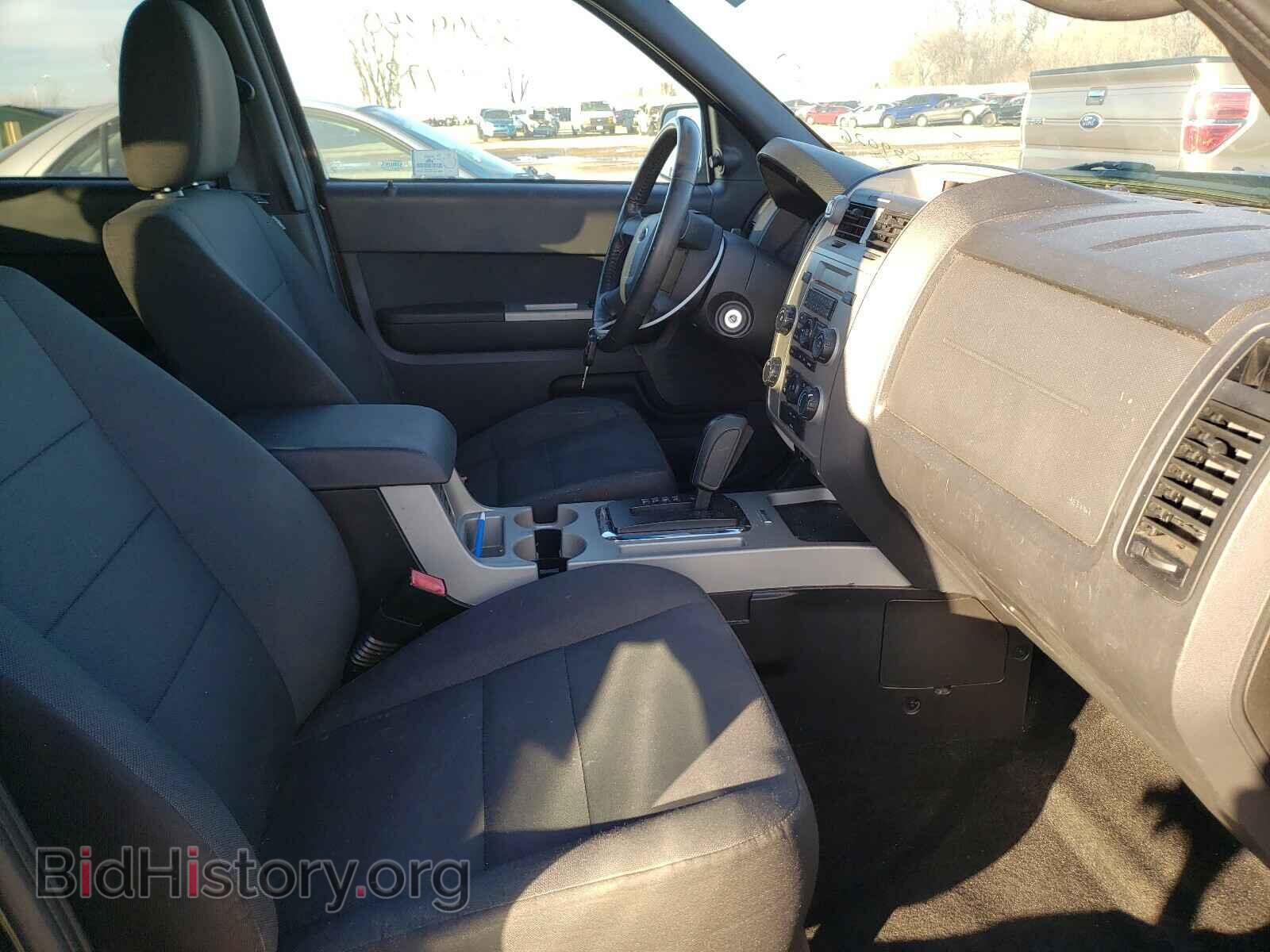 2011 FORD ESCAPE - VIN: 1FMCU9DG6BKC59026 - Фото 5