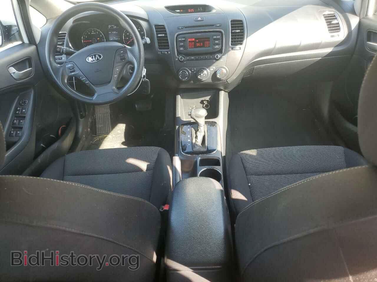 2017 KIA FORTE - VIN: 3KPFK4A77HE043096 - Фото 8