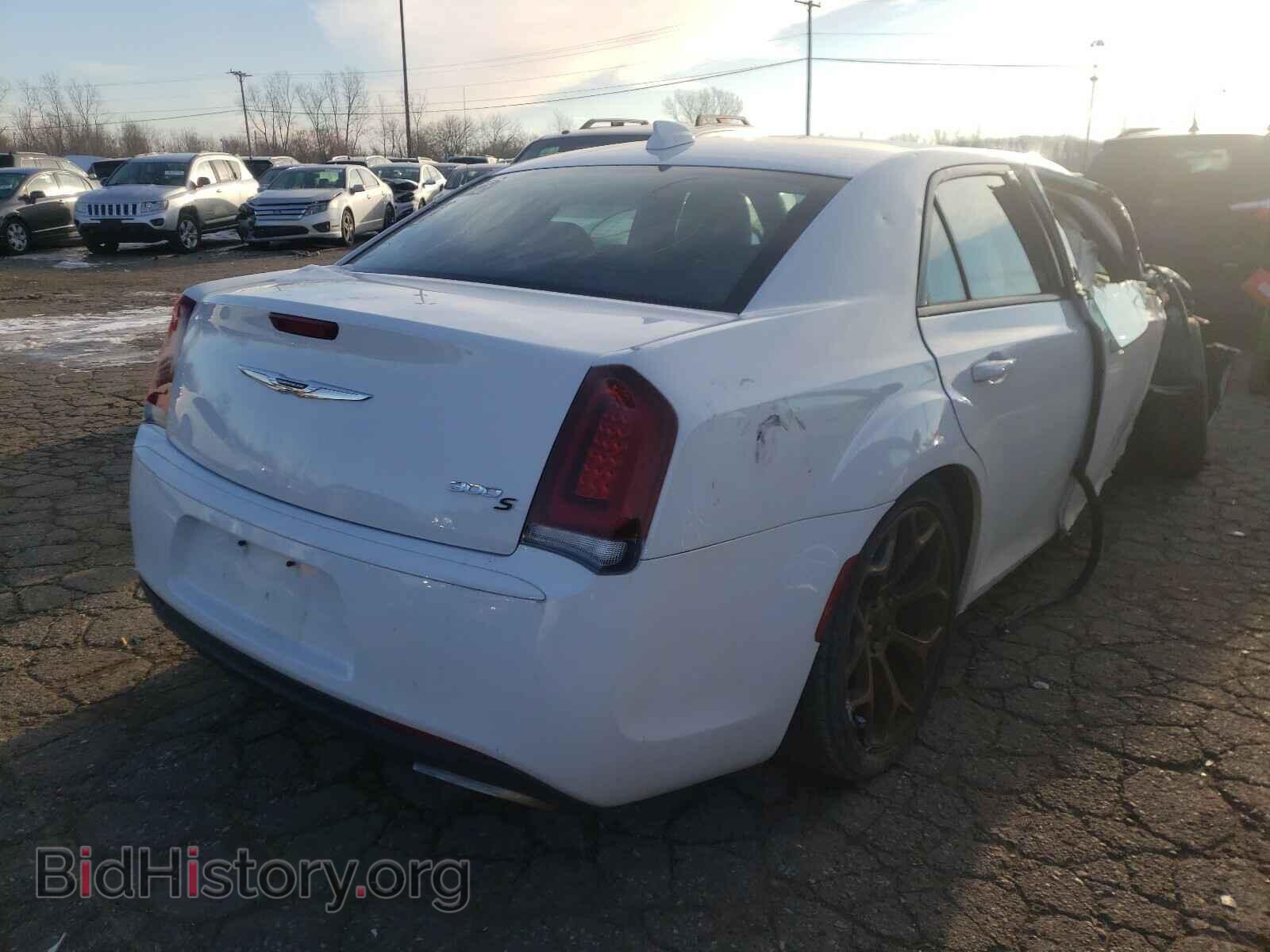 2015 CHRYSLER 300 - VIN: 2C3CCABG4FH868144 - Фото 4