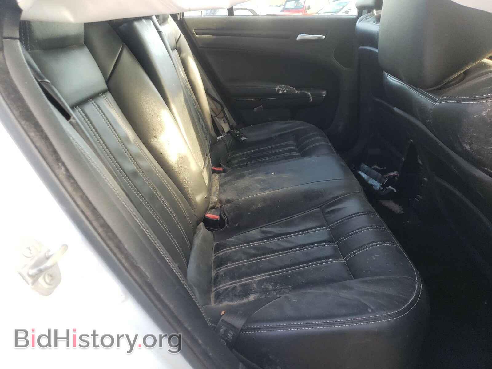 2015 CHRYSLER 300 - VIN: 2C3CCABG4FH868144 - Фото 6