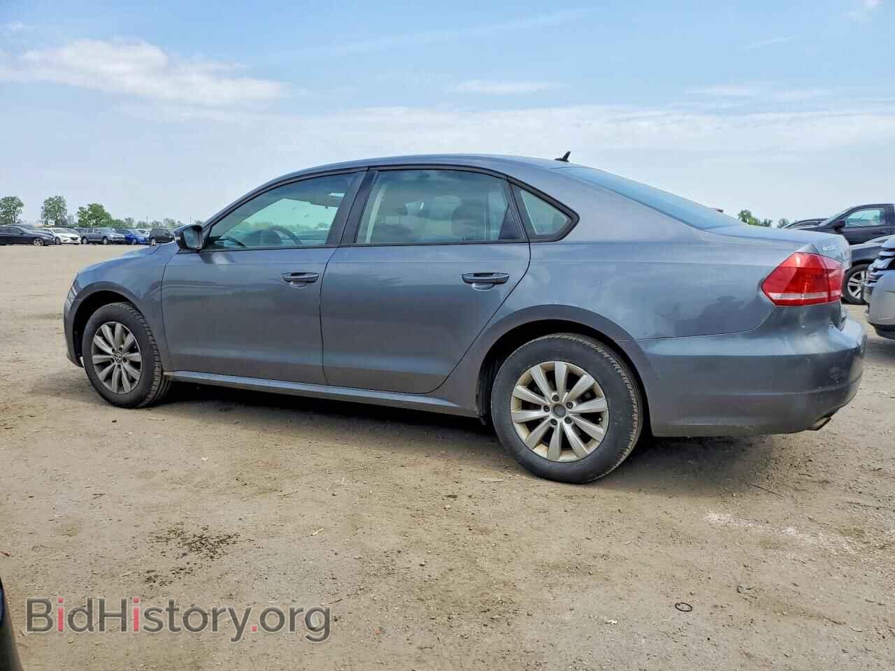 2013 VOLKSWAGEN PASSAT - VIN: 1VWAH7A32DC107762 - Фото 2
