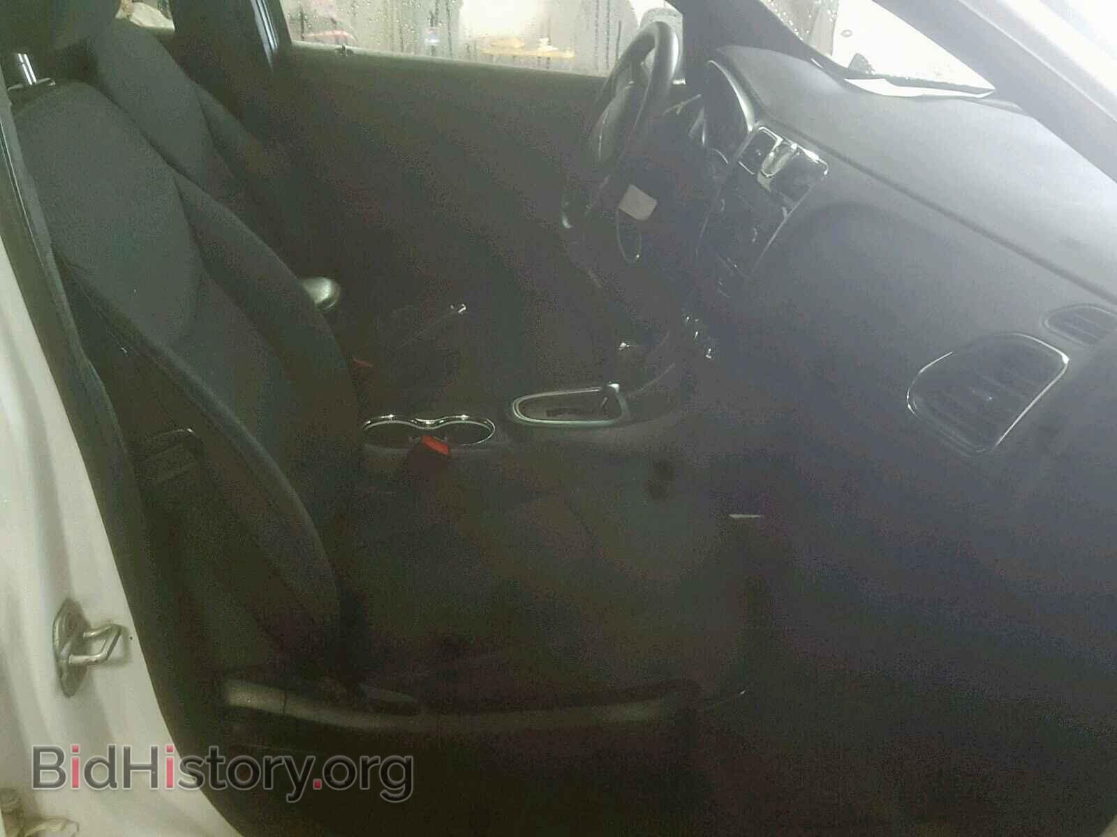 2011 CHRYSLER 200 - VIN: 1C3BC4FG1BN547476 - Фото 5
