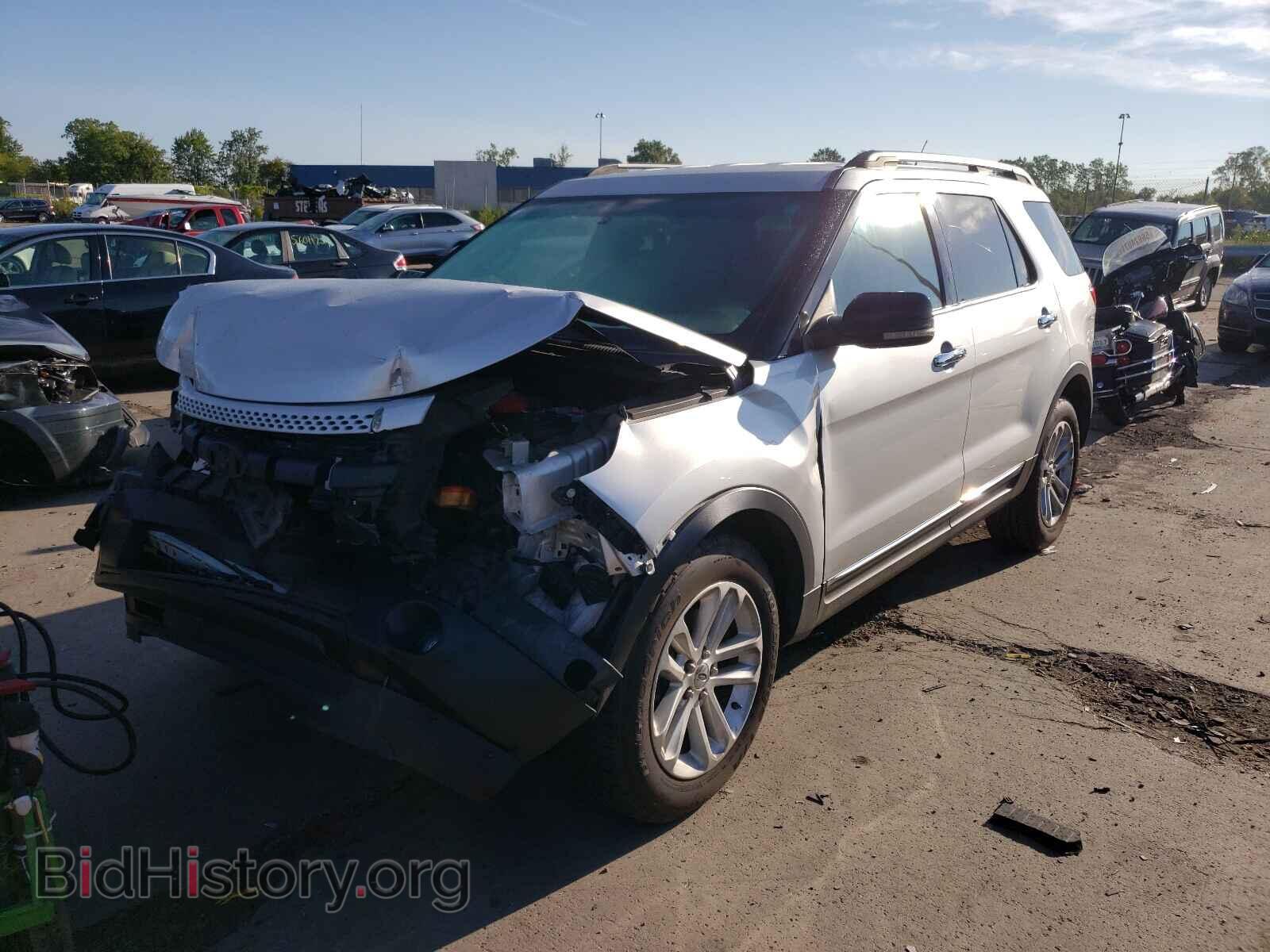 2011 FORD EXPLORER - VIN: 1FMHK7D88BGA83074 - Photo 2