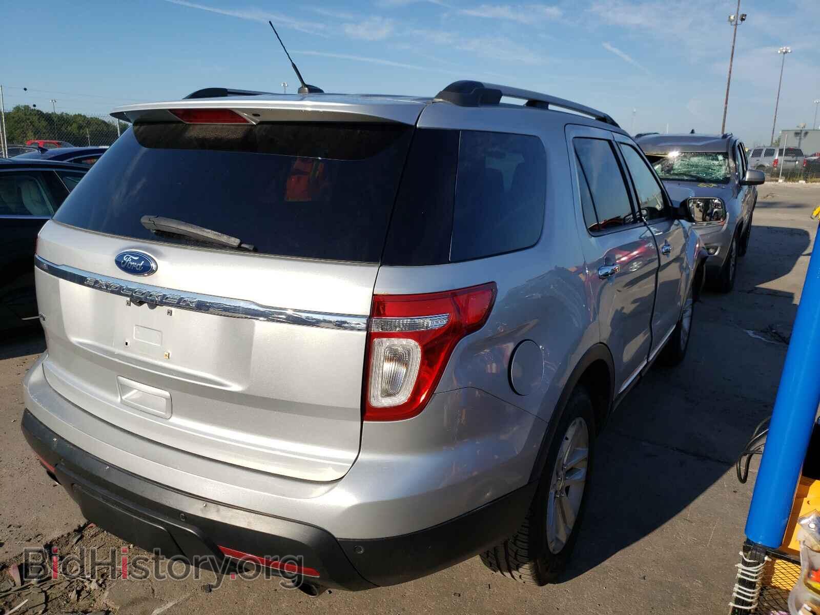 2011 FORD EXPLORER - VIN: 1FMHK7D88BGA83074 - Photo 4