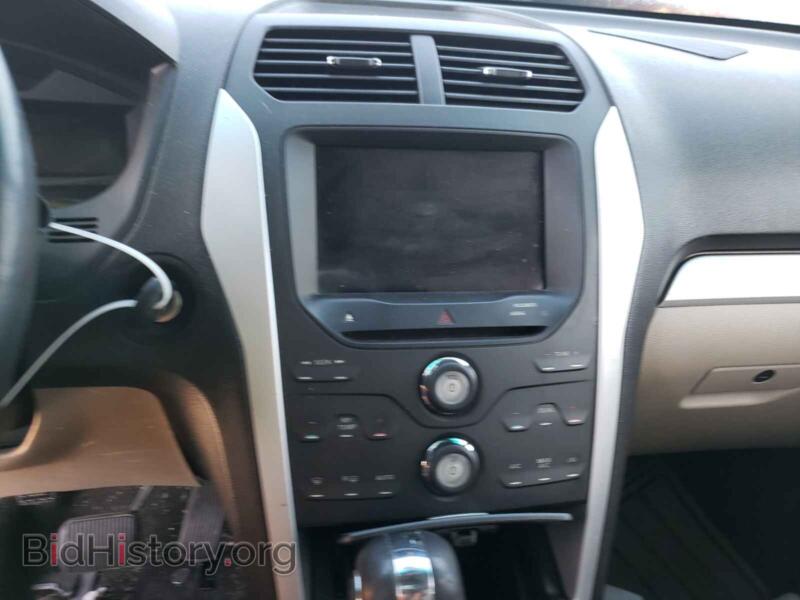 2011 Ford EXPLORER (VIN 1FMHK7D88BGA83074) — photo 9 of 10